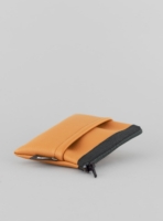 Card holder (honey) in vegan leather, made in Portugal by wetheknot.