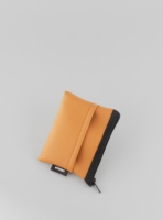 Card holder (honey) in vegan leather, made in Portugal by wetheknot.