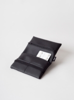 Pouch (black) in vegan leather, made in Portugal by wetheknot.