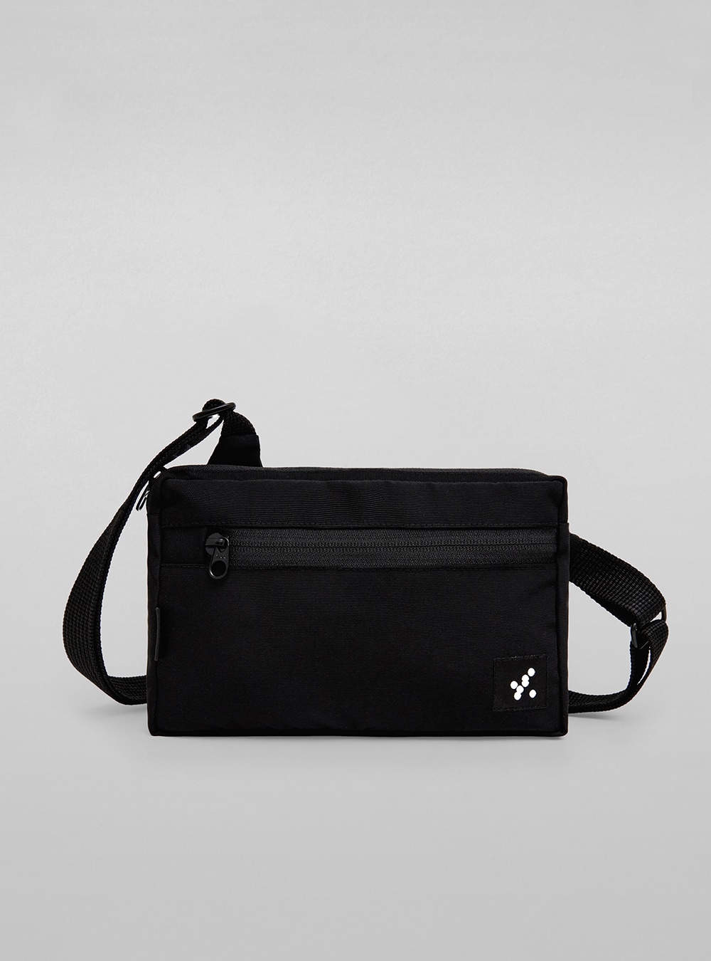 Recycled crossbody bag (black) in recycled marine plastic, made in portugal by wetheknot.